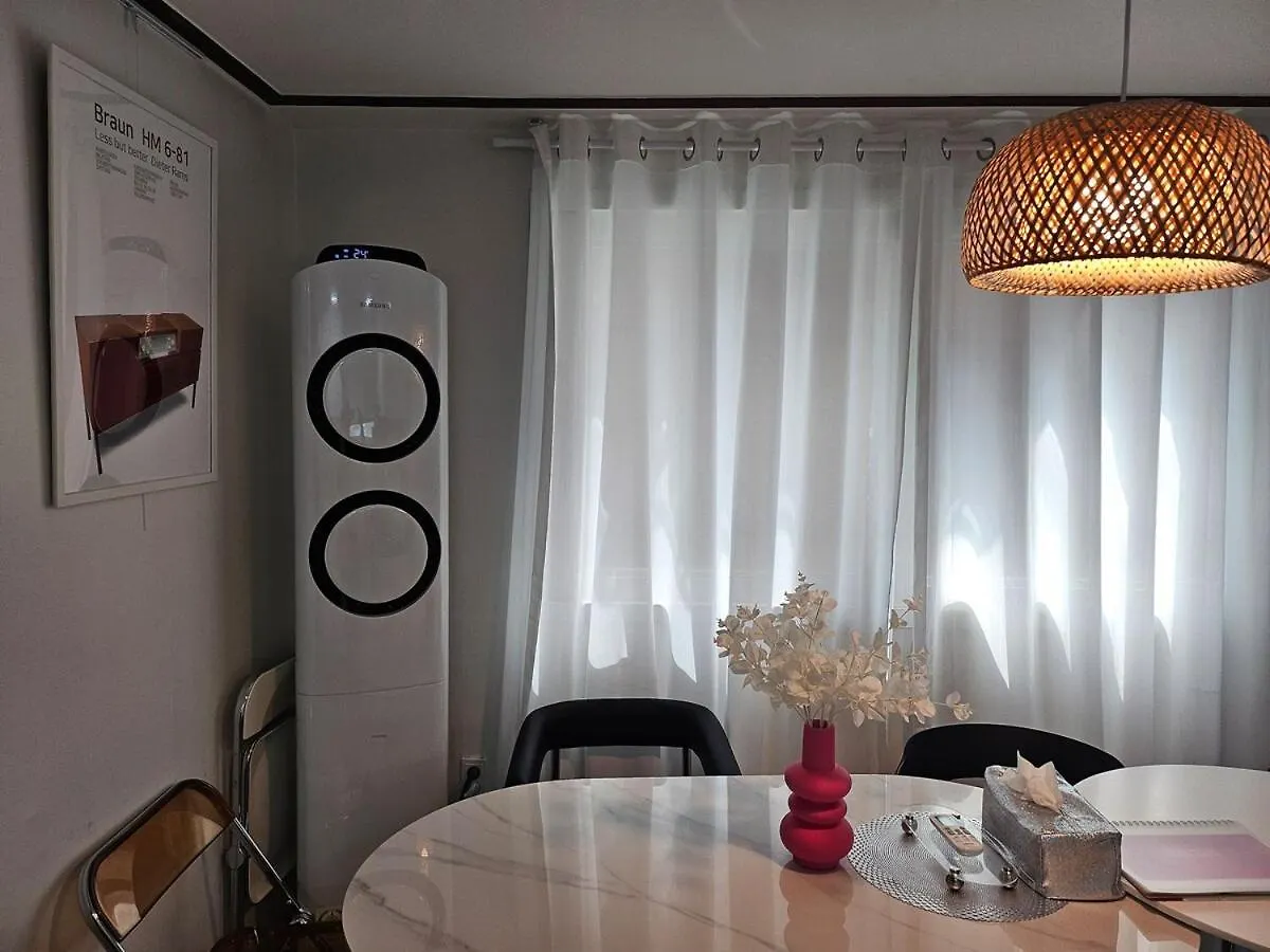 Apartament Chungmuro Station Near Myeongdong Seul
