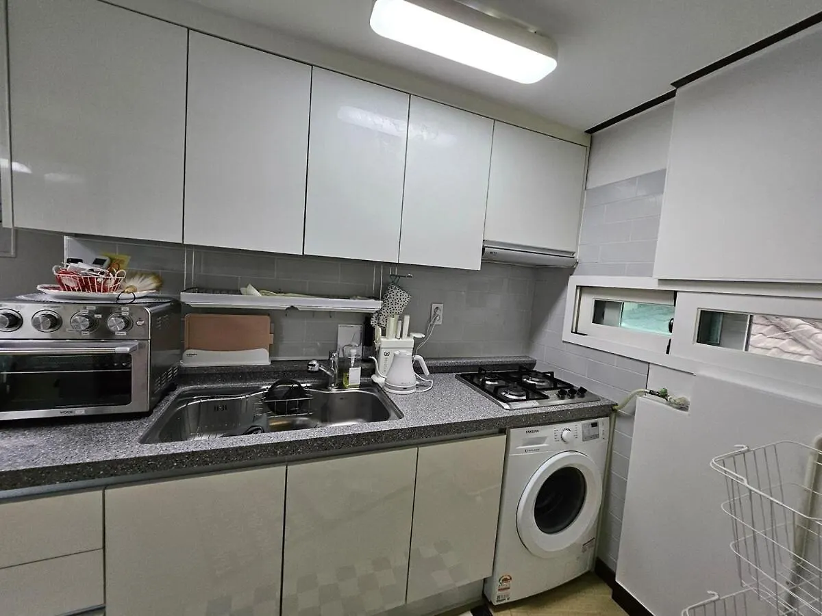 Apartament Chungmuro Station Near Myeongdong Seul